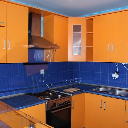 Herrmas Hostel Tbilisi ภายนอก รูปภาพ