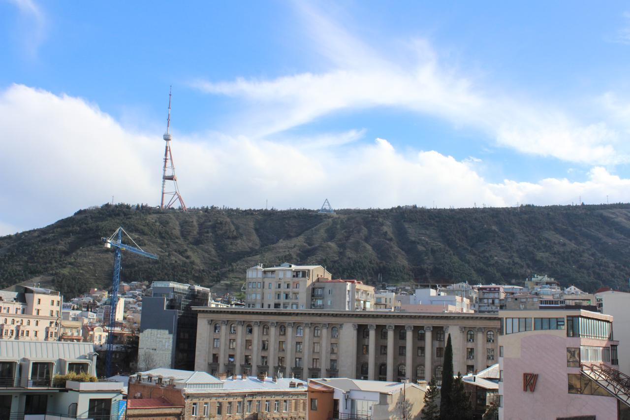 Herrmas Hostel Tbilisi ภายนอก รูปภาพ