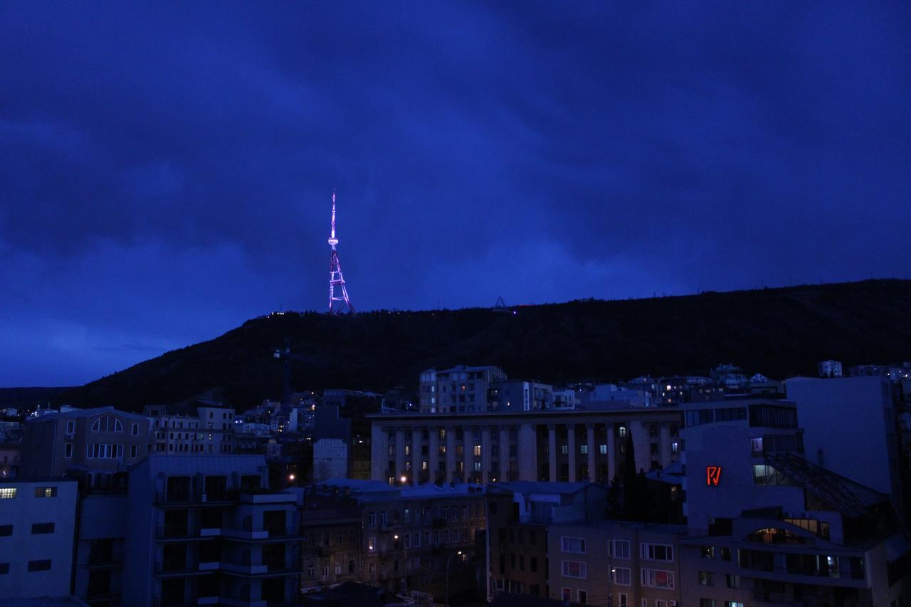 Herrmas Hostel Tbilisi ภายนอก รูปภาพ