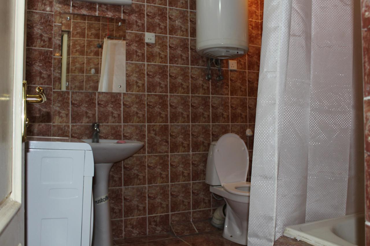 Herrmas Hostel Tbilisi ภายนอก รูปภาพ