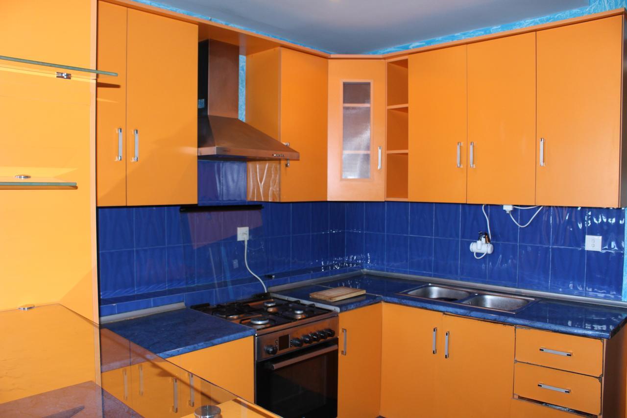 Herrmas Hostel Tbilisi ภายนอก รูปภาพ
