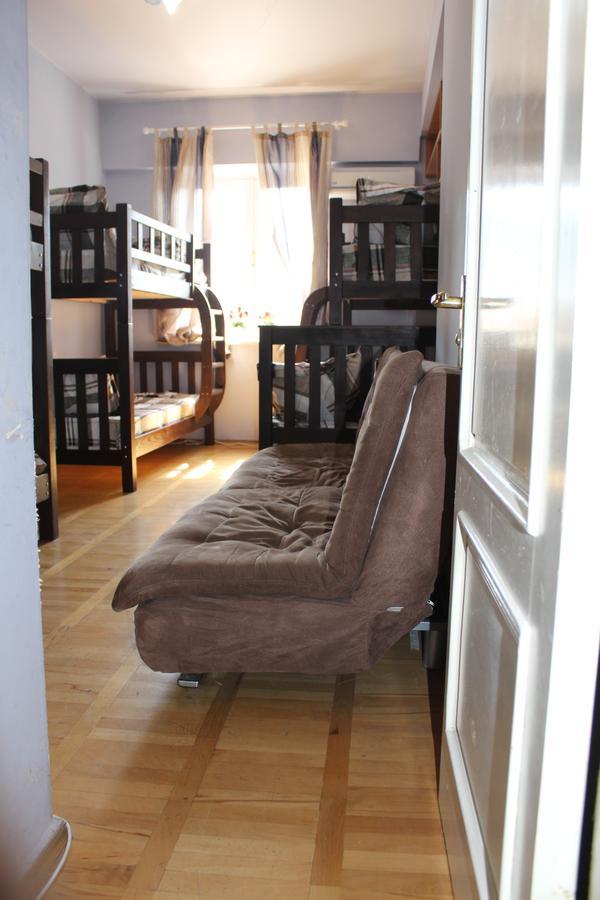 Herrmas Hostel Tbilisi ภายนอก รูปภาพ